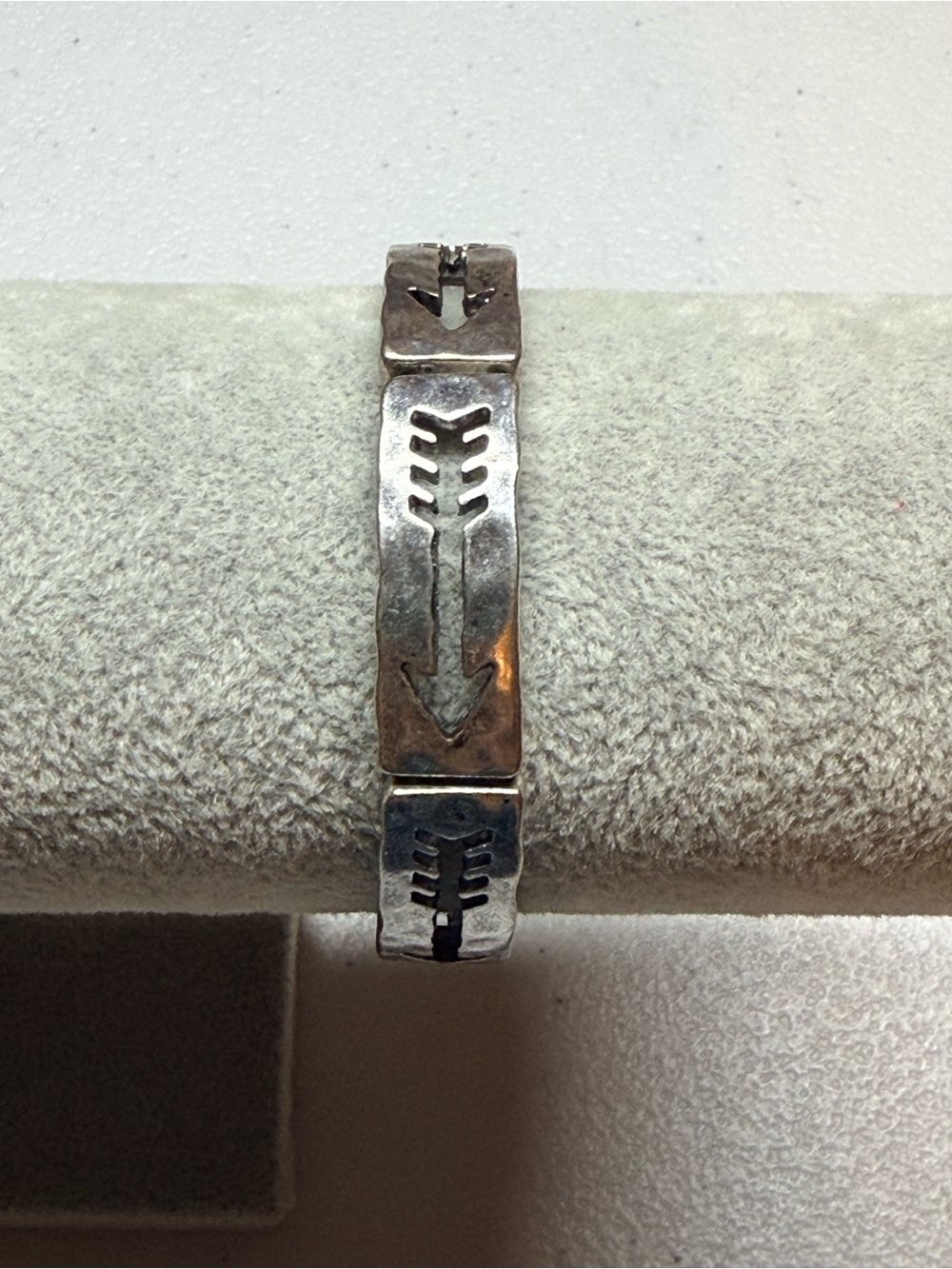 Western Boho Arrow Motif Stretch Bracelet